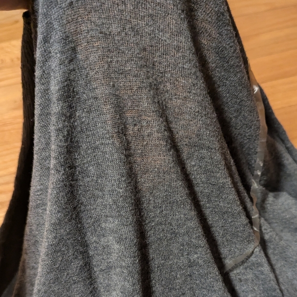 $4 Gray Oversized Mossimo Sweater Ribbed Hi Low Hem MEDIUM - Picture 8 of 8